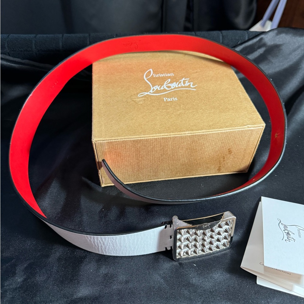 Authentic - Picture 6 of 12